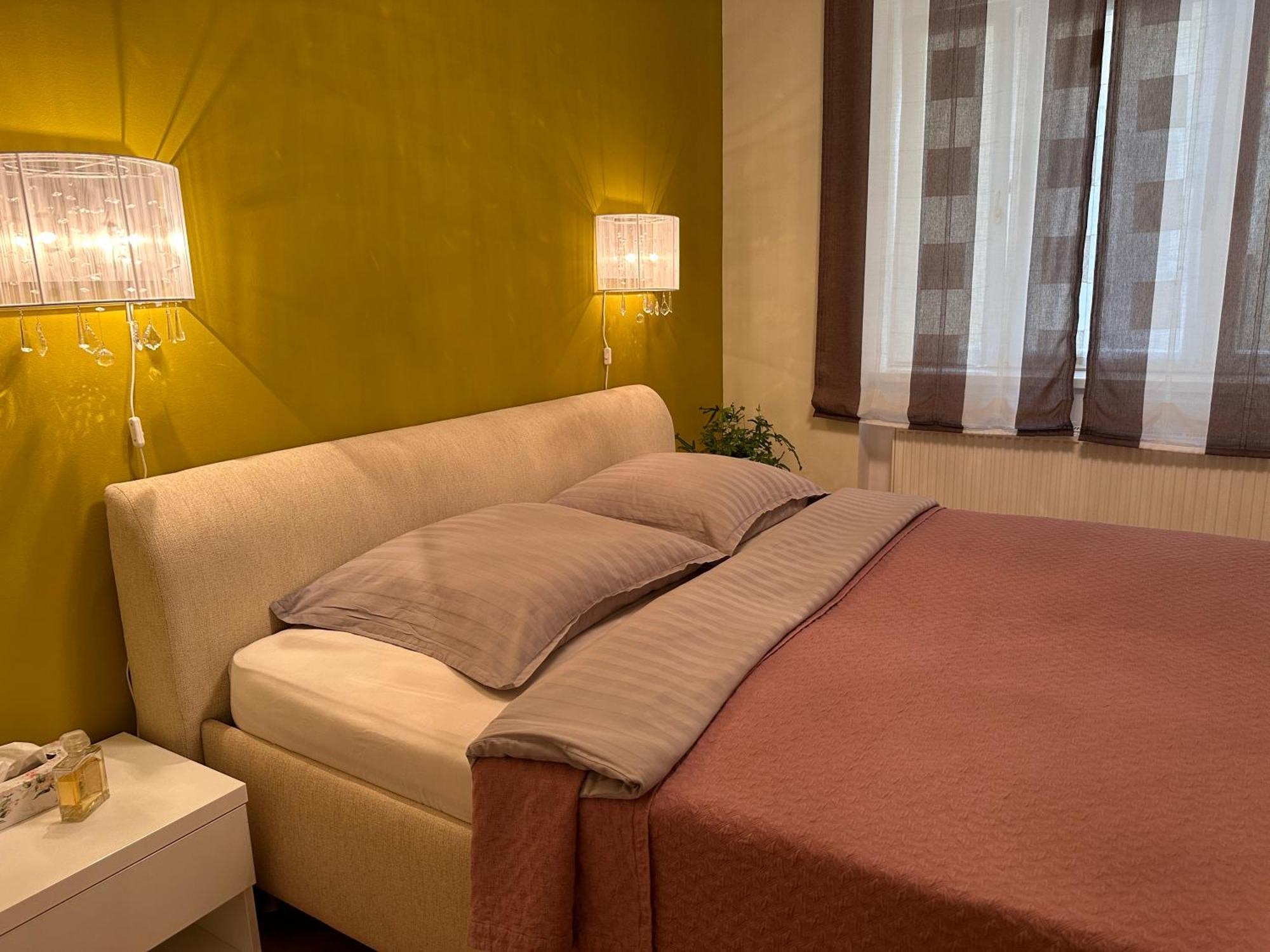 Apartment Center *